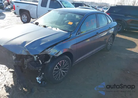 2021 Volkswagen Jetta 1.4T R-Line/1.4T S/1.4T Se z USA, uszkodzony, nr VIN 3VWC57BU5MM021899